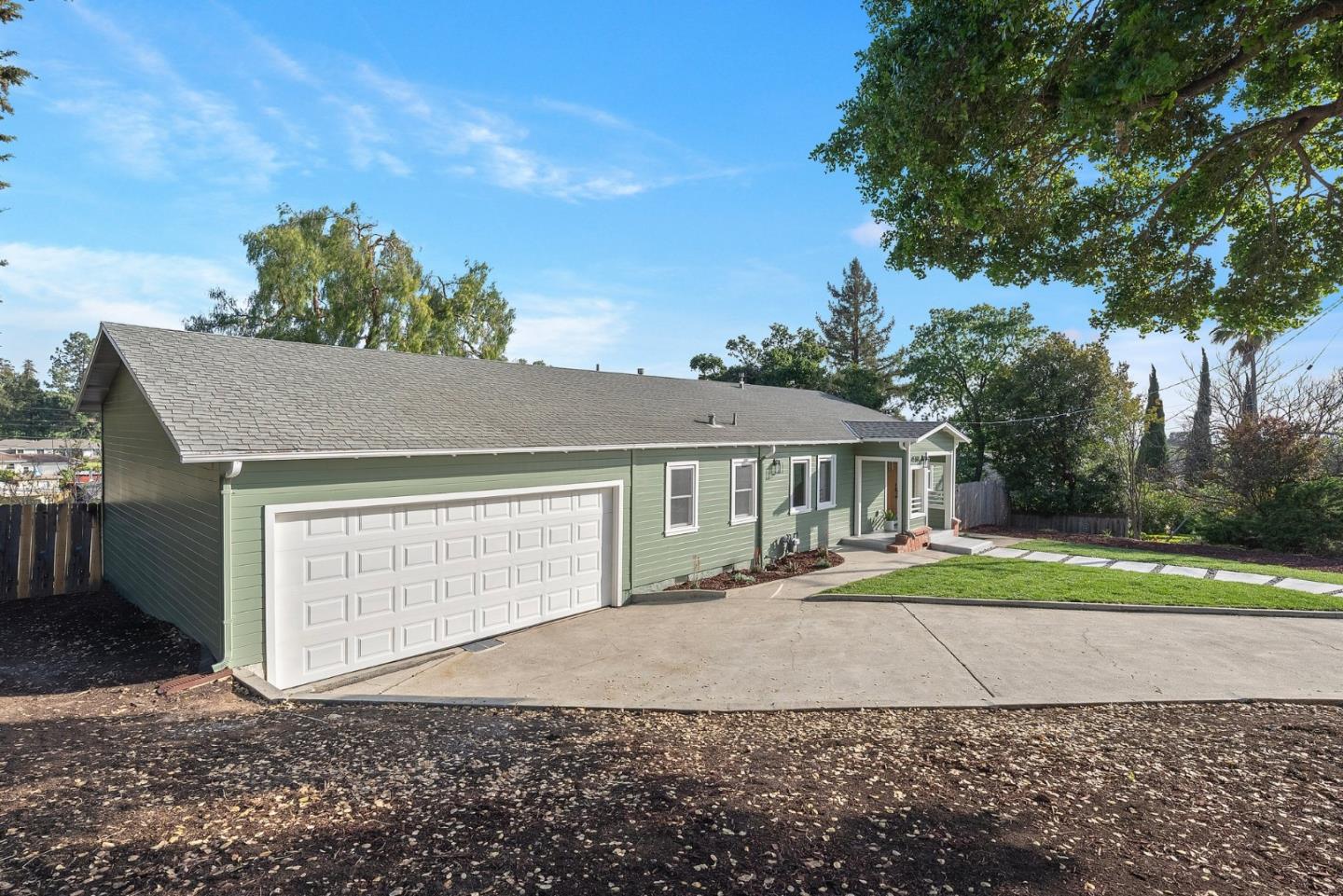 Detail Gallery Image 5 of 53 For 4160 Holly Dr, San Jose,  CA 95127 - 3 Beds | 2 Baths