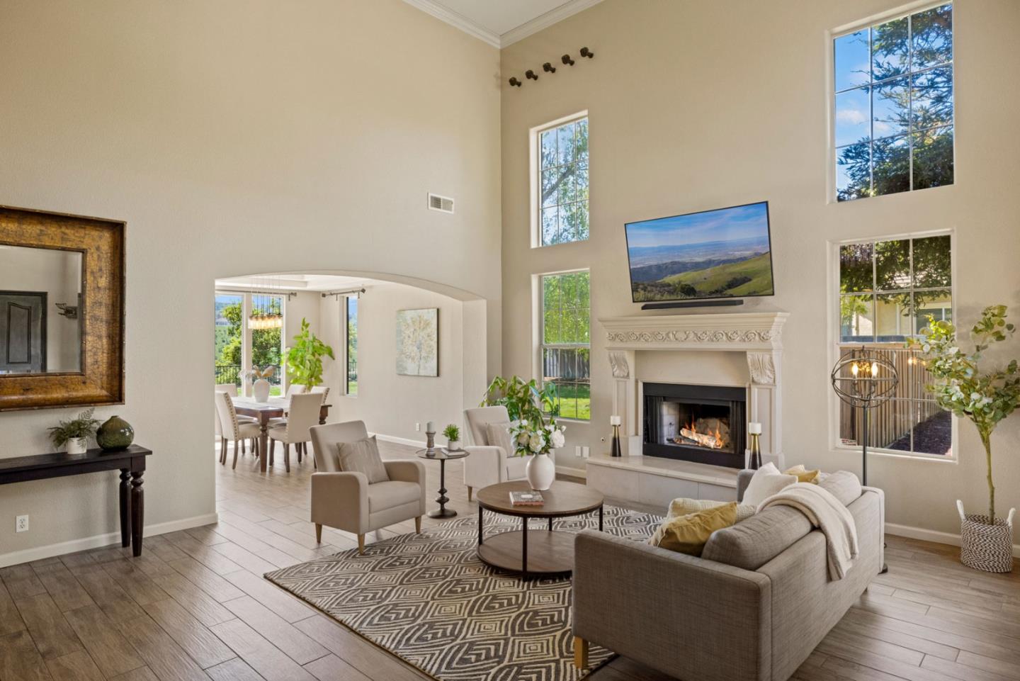 Detail Gallery Image 6 of 25 For 27151 Prestancia Way, Salinas,  CA 93908 - 5 Beds | 4 Baths