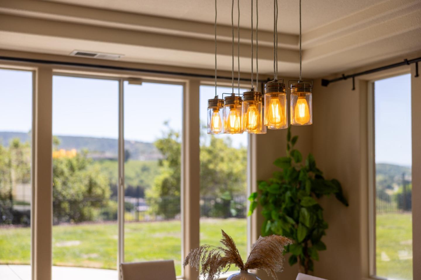 Detail Gallery Image 8 of 25 For 27151 Prestancia Way, Salinas,  CA 93908 - 5 Beds | 4 Baths
