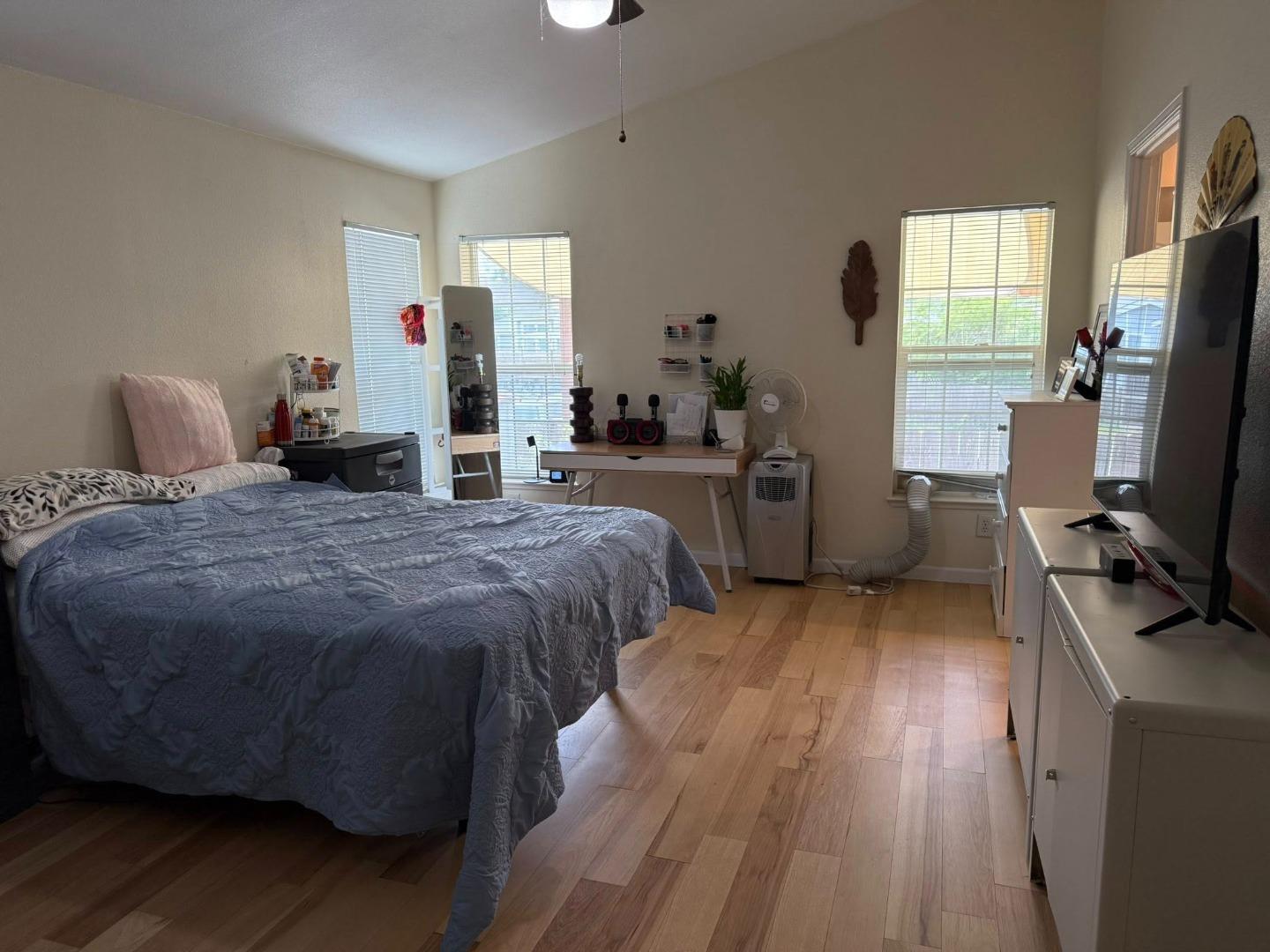 Detail Gallery Image 21 of 34 For 710 Spindrift #710,  San Jose,  CA 95134 - 3 Beds | 2 Baths