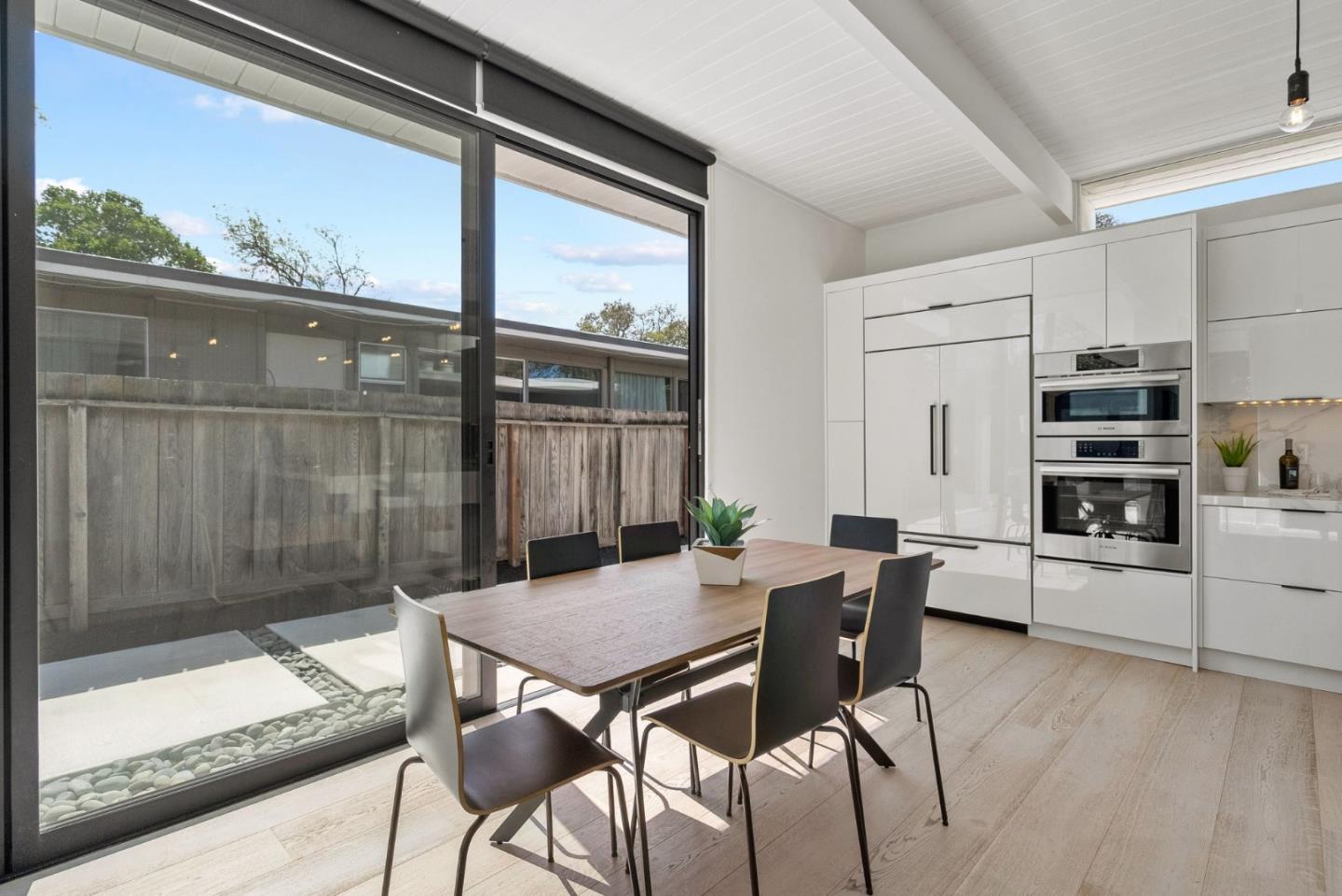 Detail Gallery Image 12 of 57 For 986 Loma Verde Ave, Palo Alto,  CA 94303 - 4 Beds | 2 Baths