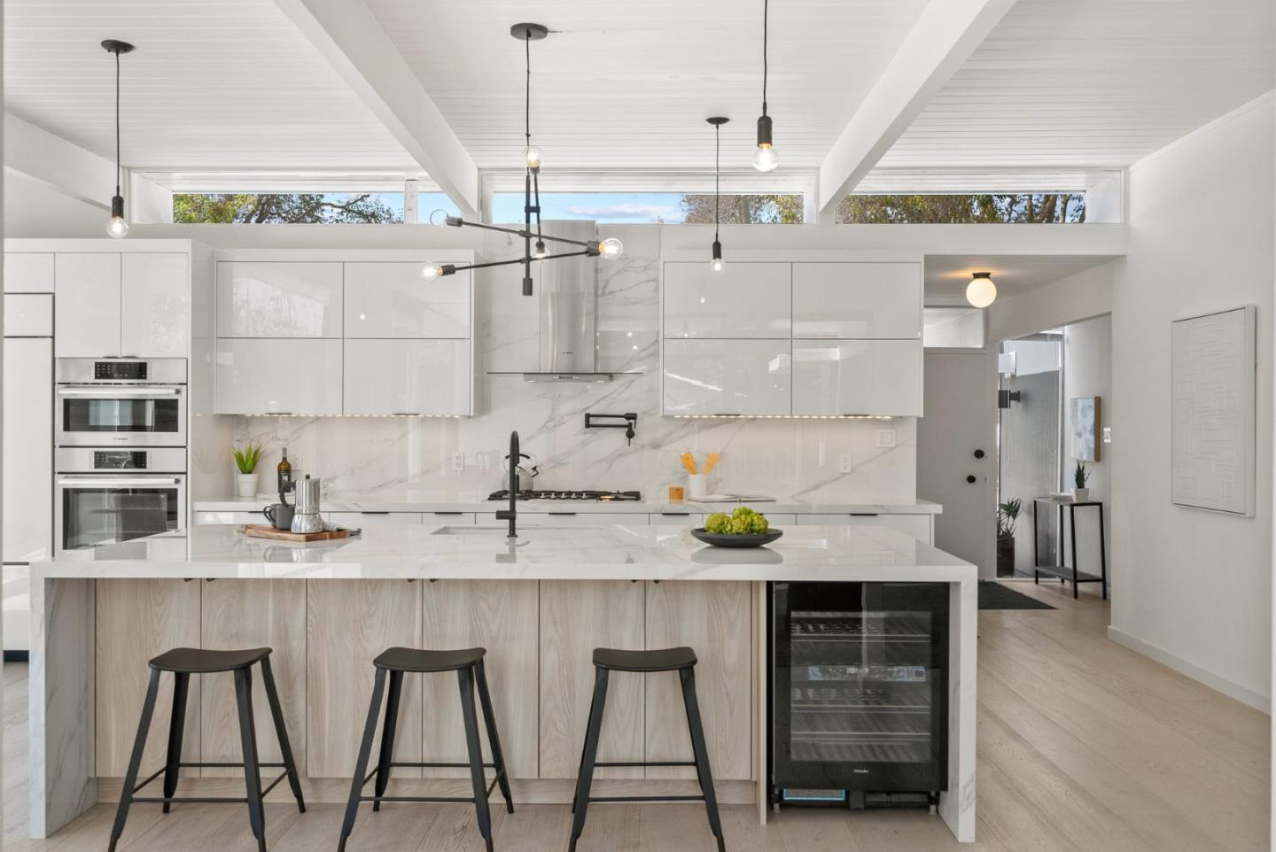 Detail Gallery Image 6 of 57 For 986 Loma Verde Ave, Palo Alto,  CA 94303 - 4 Beds | 2 Baths