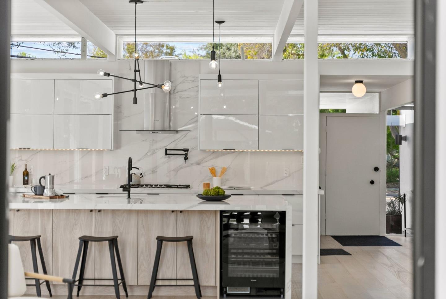 Detail Gallery Image 7 of 57 For 986 Loma Verde Ave, Palo Alto,  CA 94303 - 4 Beds | 2 Baths