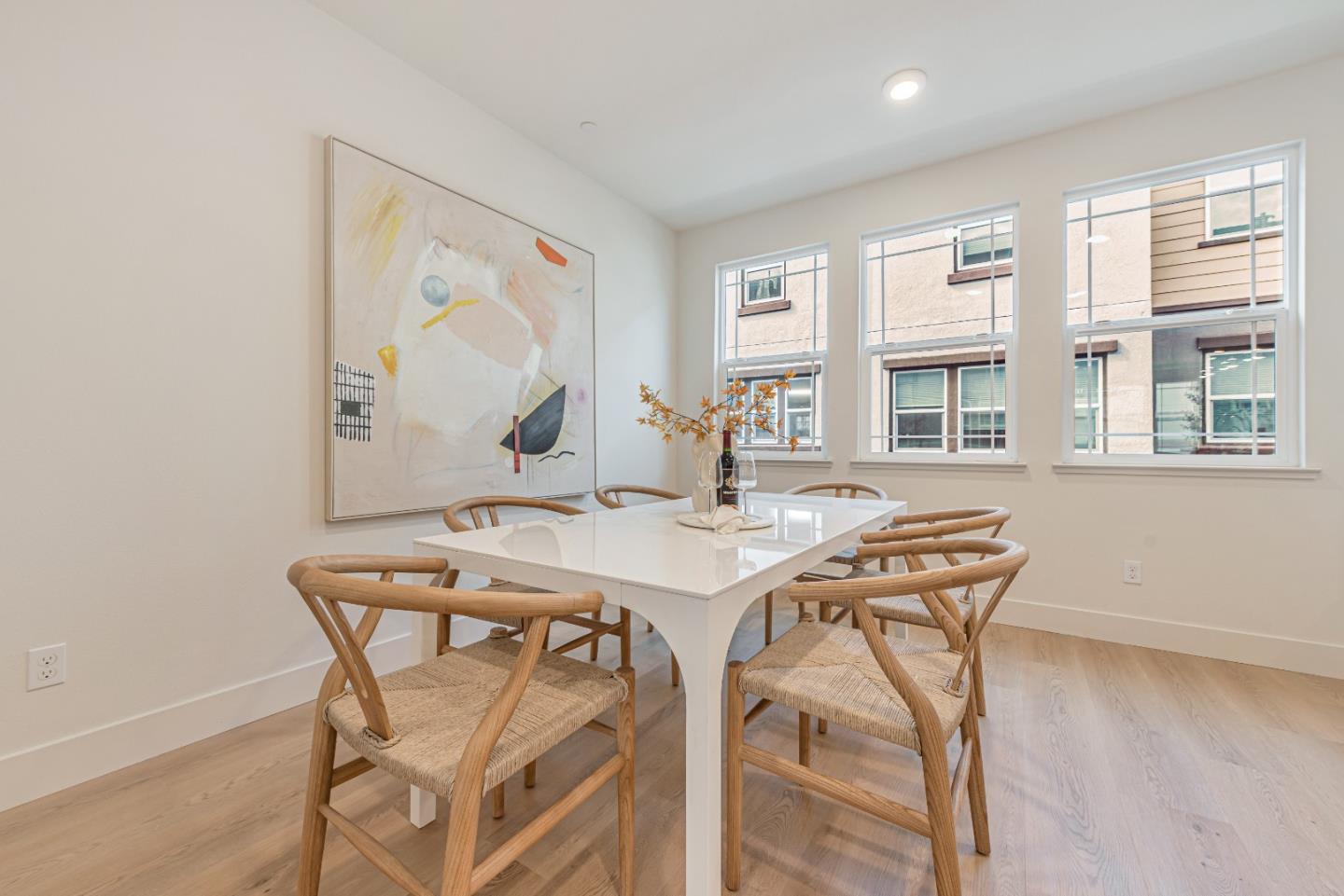 Detail Gallery Image 14 of 28 For 561 San Pasqual Ter #2,  Sunnyvale,  CA 94085 - 4 Beds | 3 Baths