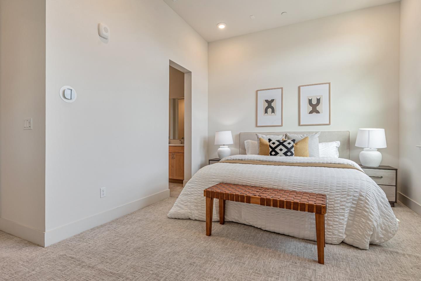 Detail Gallery Image 19 of 28 For 561 San Pasqual Ter #2,  Sunnyvale,  CA 94085 - 4 Beds | 3 Baths