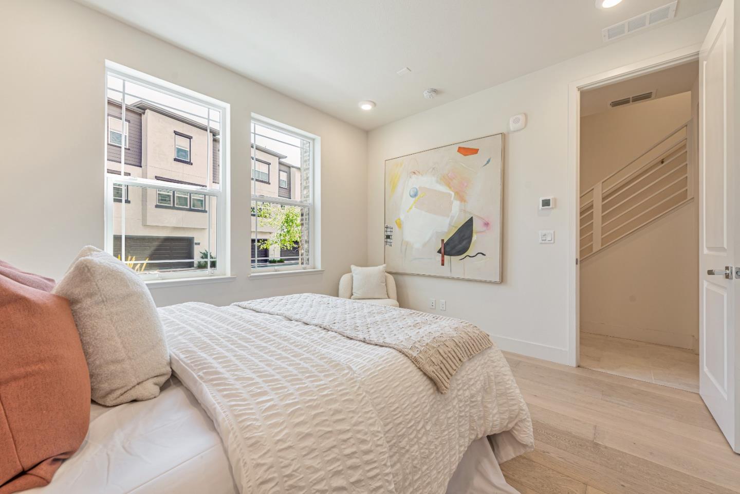 Detail Gallery Image 26 of 28 For 561 San Pasqual Ter #2,  Sunnyvale,  CA 94085 - 4 Beds | 3 Baths