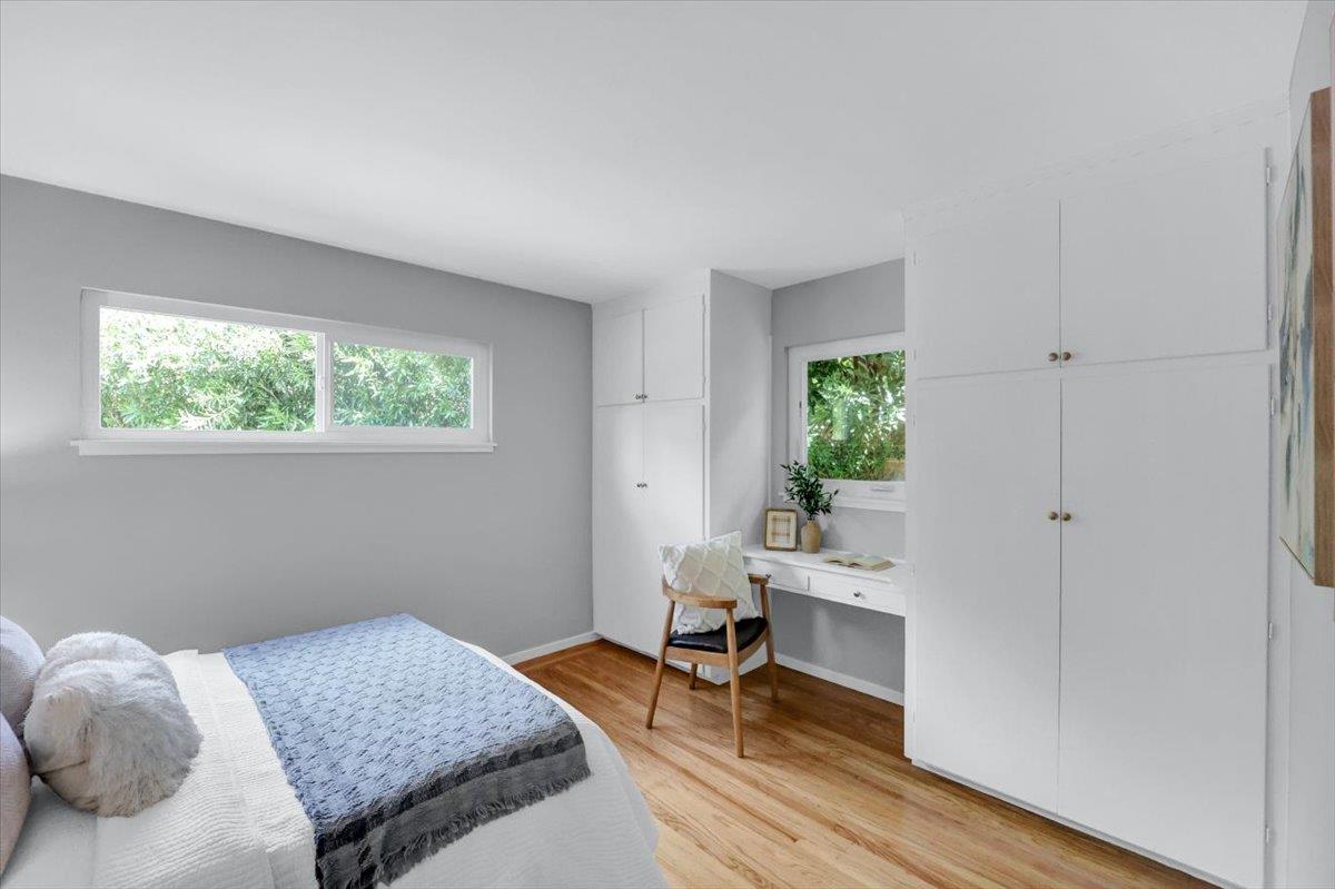 Detail Gallery Image 28 of 56 For 1633 Dallas Ct, Los Altos,  CA 94024 - 3 Beds | 1/1 Baths