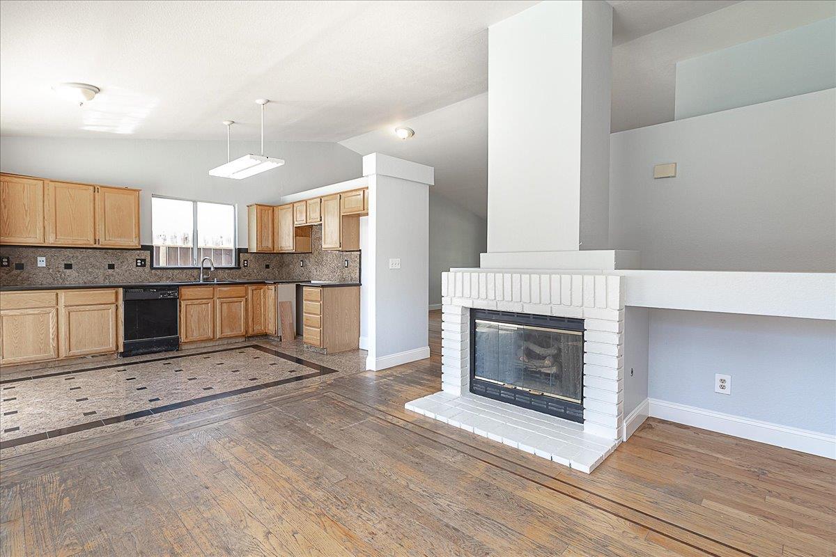 Detail Gallery Image 11 of 25 For 818 Agusta Dr, Lathrop,  CA 95330 - 3 Beds | 2 Baths
