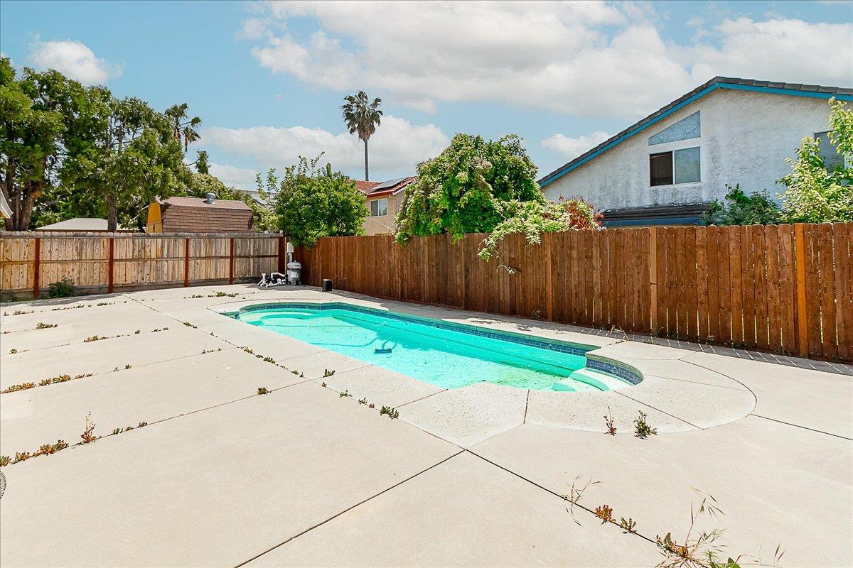 Detail Gallery Image 21 of 25 For 818 Agusta Dr, Lathrop,  CA 95330 - 3 Beds | 2 Baths