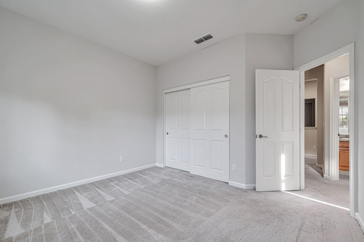 Detail Gallery Image 62 of 79 For 184 S Sonrisa St, Mountain House,  CA 95391 - 5 Beds | 4/1 Baths