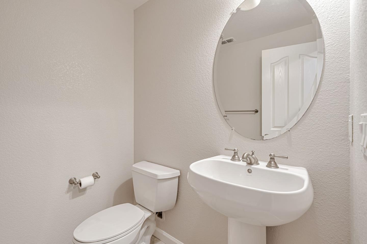 Detail Gallery Image 69 of 79 For 184 S Sonrisa St, Mountain House,  CA 95391 - 5 Beds | 4/1 Baths