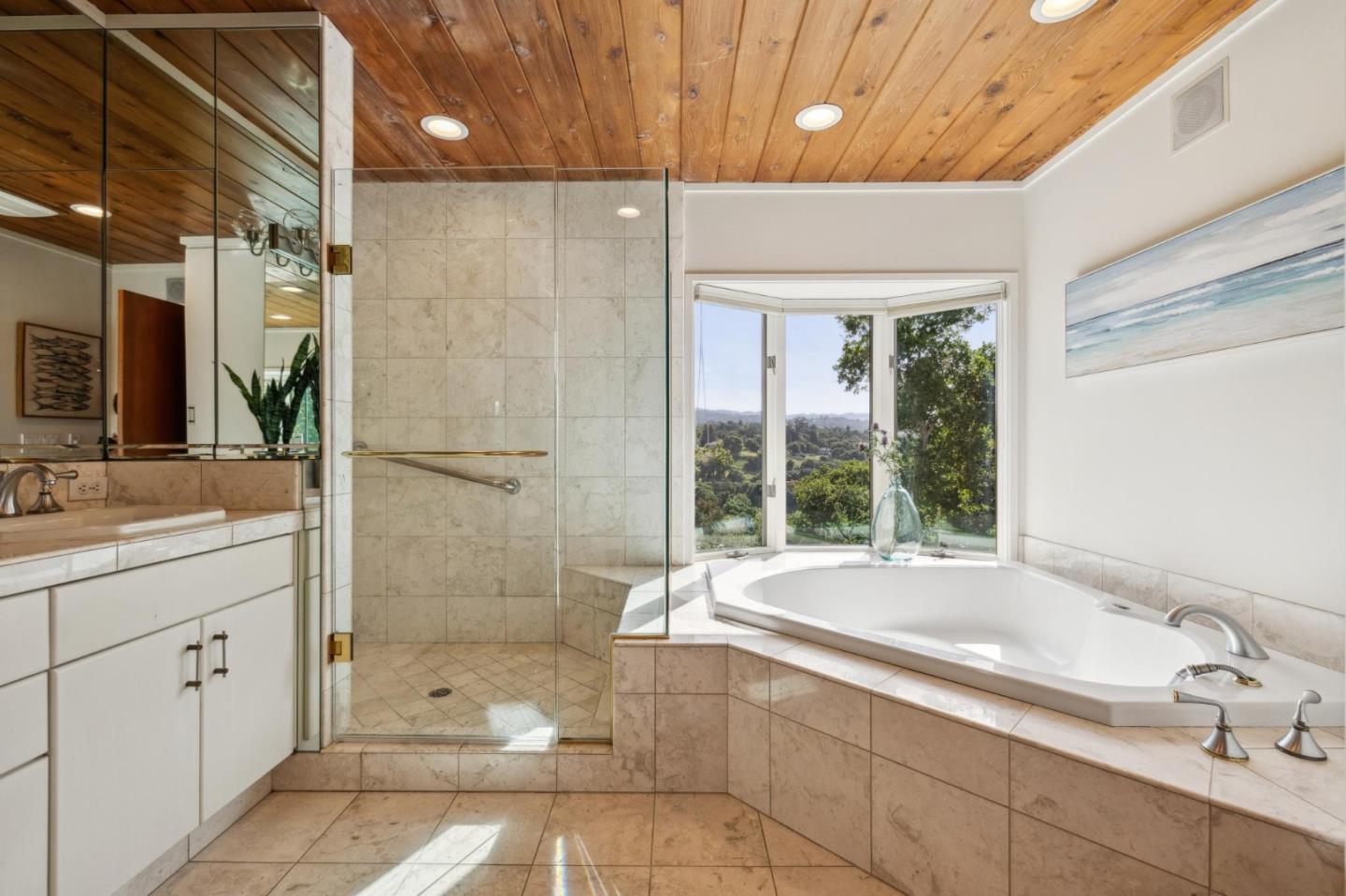 Detail Gallery Image 21 of 37 For 12675 La Cresta Dr, Los Altos Hills,  CA 94022 - 4 Beds | 3 Baths