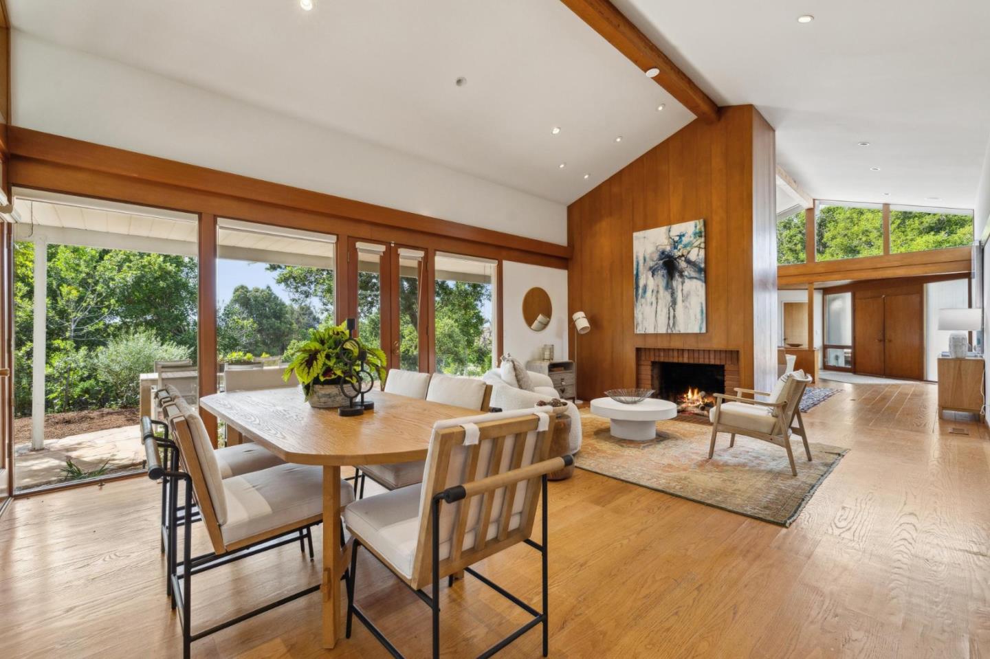 Detail Gallery Image 7 of 37 For 12675 La Cresta Dr, Los Altos Hills,  CA 94022 - 4 Beds | 3 Baths