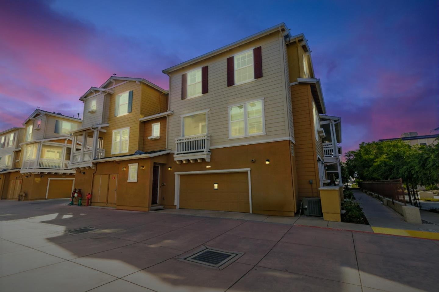 Detail Gallery Image 27 of 27 For 636 Bair Island Rd #301,  Redwood City,  CA 94063 - 2 Beds | 2/1 Baths