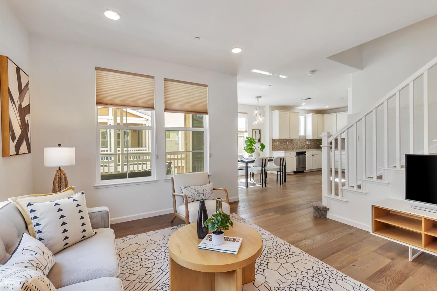 Detail Gallery Image 4 of 27 For 636 Bair Island Rd #301,  Redwood City,  CA 94063 - 2 Beds | 2/1 Baths
