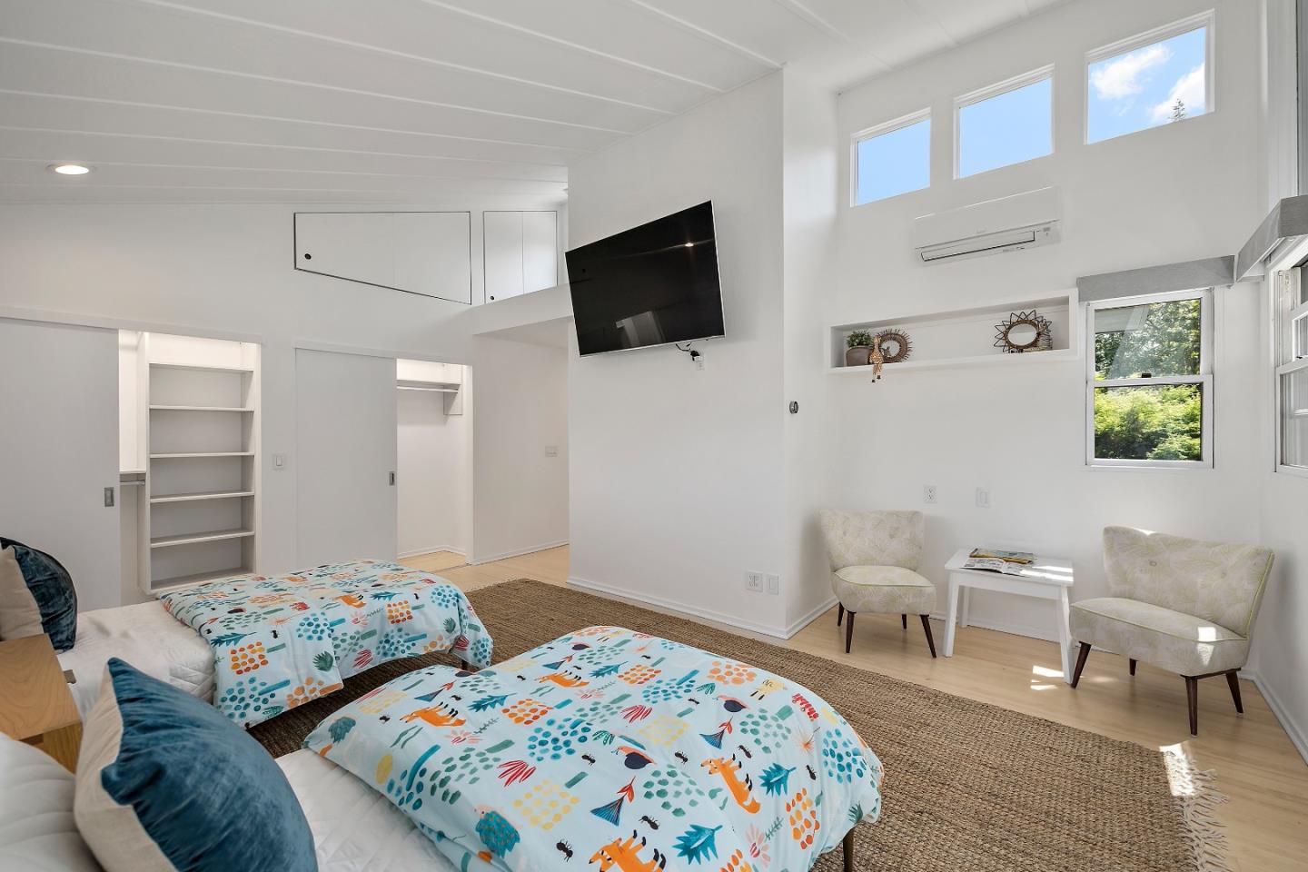 Detail Gallery Image 24 of 40 For 1101 Hamilton Ave, Palo Alto,  CA 94301 - 3 Beds | 3/1 Baths