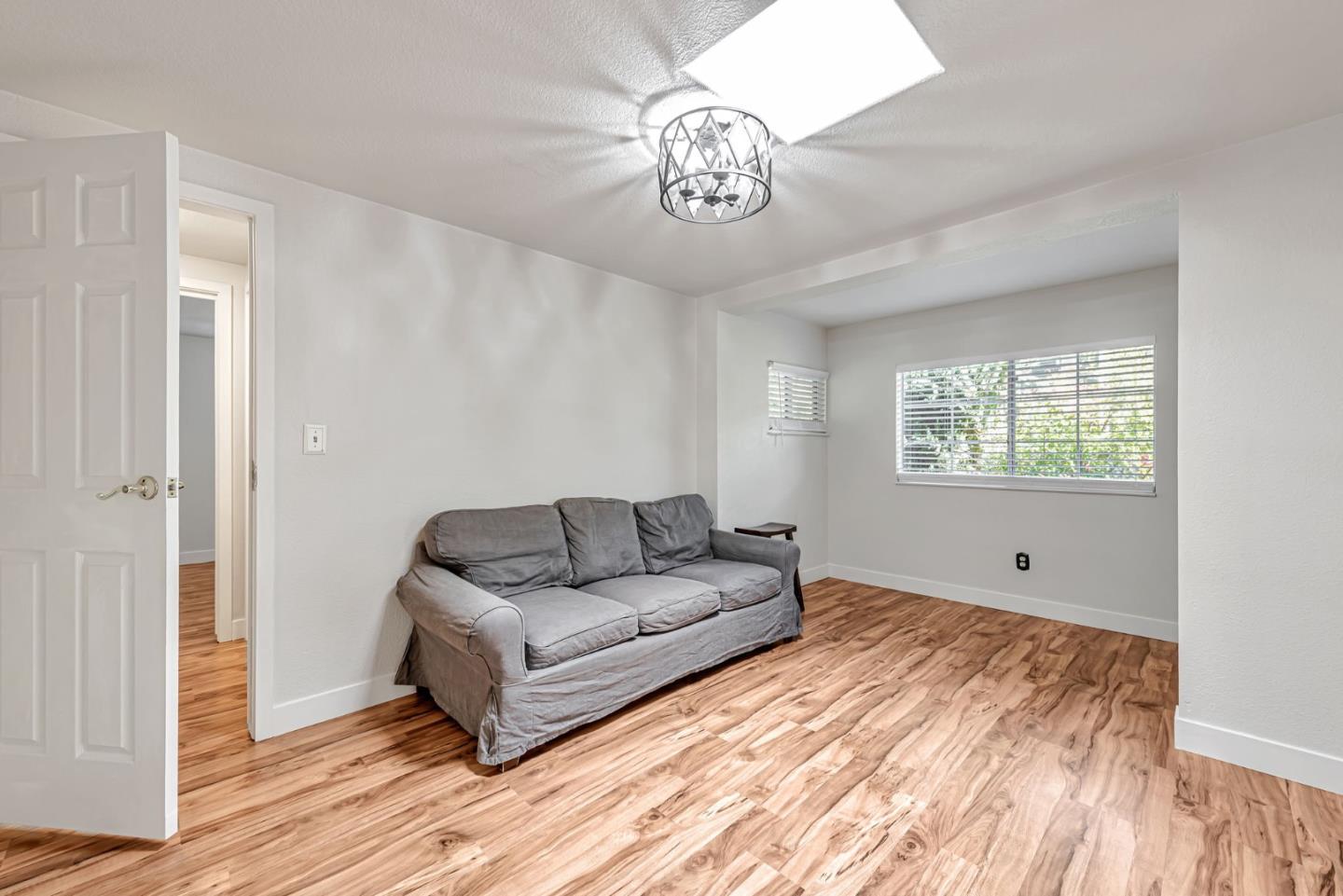 Detail Gallery Image 10 of 45 For 125 N Mary Ave #60,  Sunnyvale,  CA 94086 - 3 Beds | 2 Baths