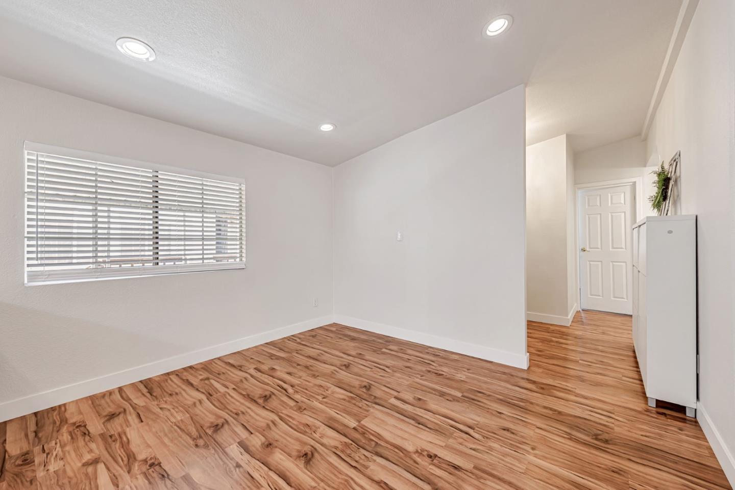 Detail Gallery Image 21 of 45 For 125 N Mary Ave #60,  Sunnyvale,  CA 94086 - 3 Beds | 2 Baths