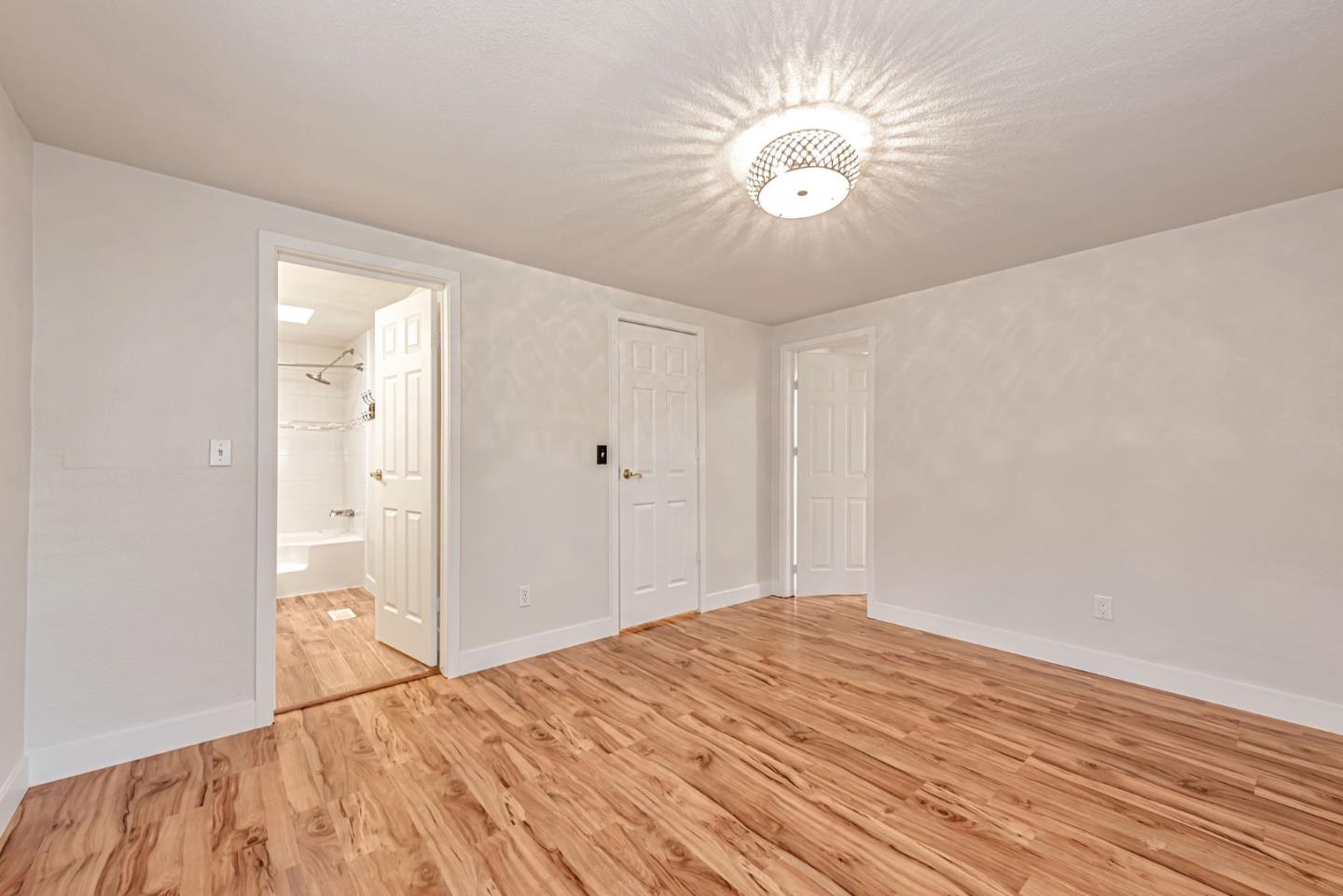 Detail Gallery Image 29 of 45 For 125 N Mary Ave #60,  Sunnyvale,  CA 94086 - 3 Beds | 2 Baths