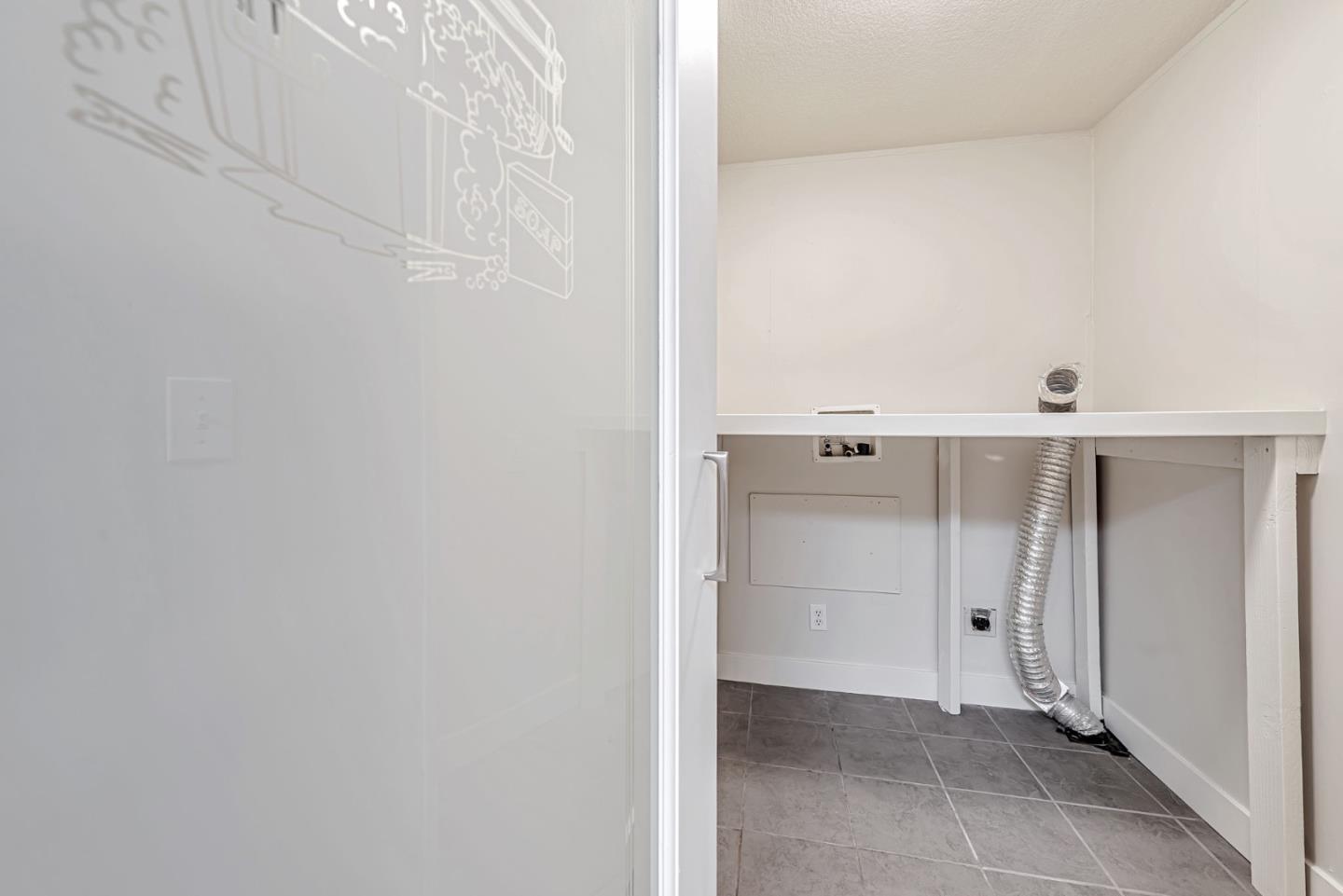 Detail Gallery Image 34 of 45 For 125 N Mary Ave #60,  Sunnyvale,  CA 94086 - 3 Beds | 2 Baths