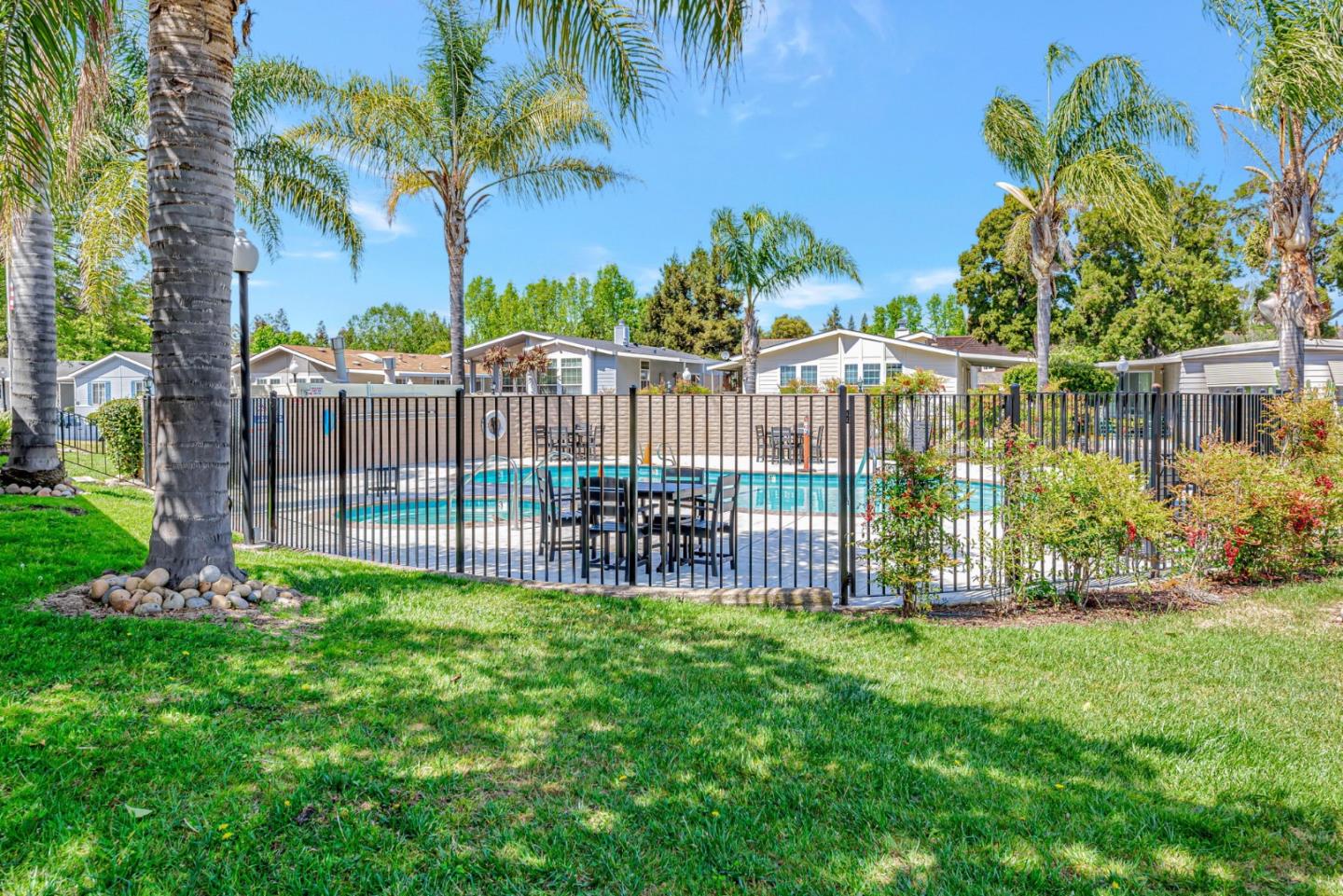 Detail Gallery Image 42 of 45 For 125 N Mary Ave #60,  Sunnyvale,  CA 94086 - 3 Beds | 2 Baths