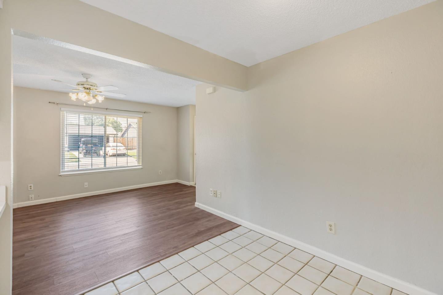 Detail Gallery Image 22 of 37 For 3203 Luscutoff Ct, Sacramento,  CA 95820 - 2 Beds | 2 Baths