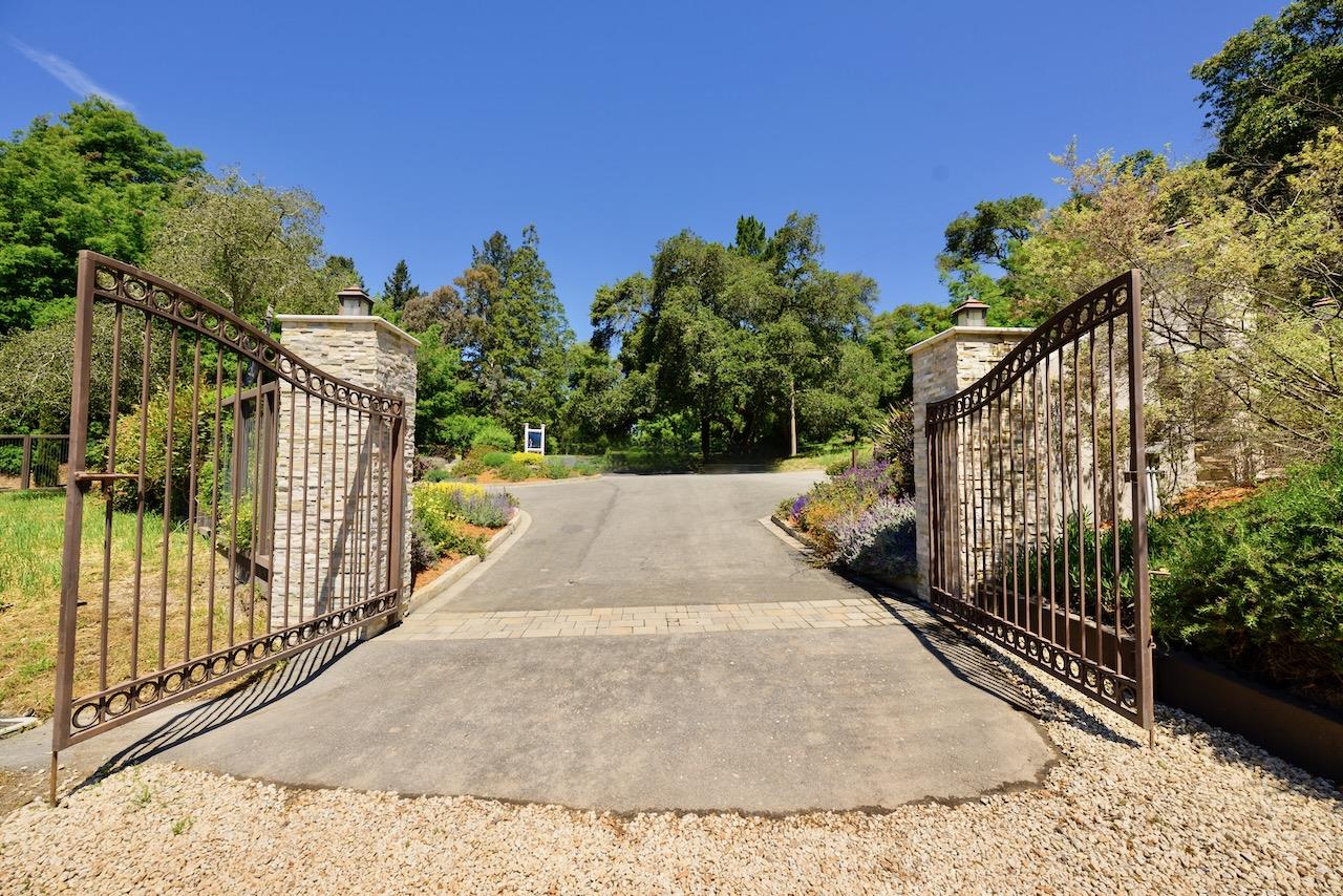 Detail Gallery Image 125 of 138 For 520 Sand Hill Rd, Scotts Valley,  CA 95066 - 3 Beds | 3 Baths