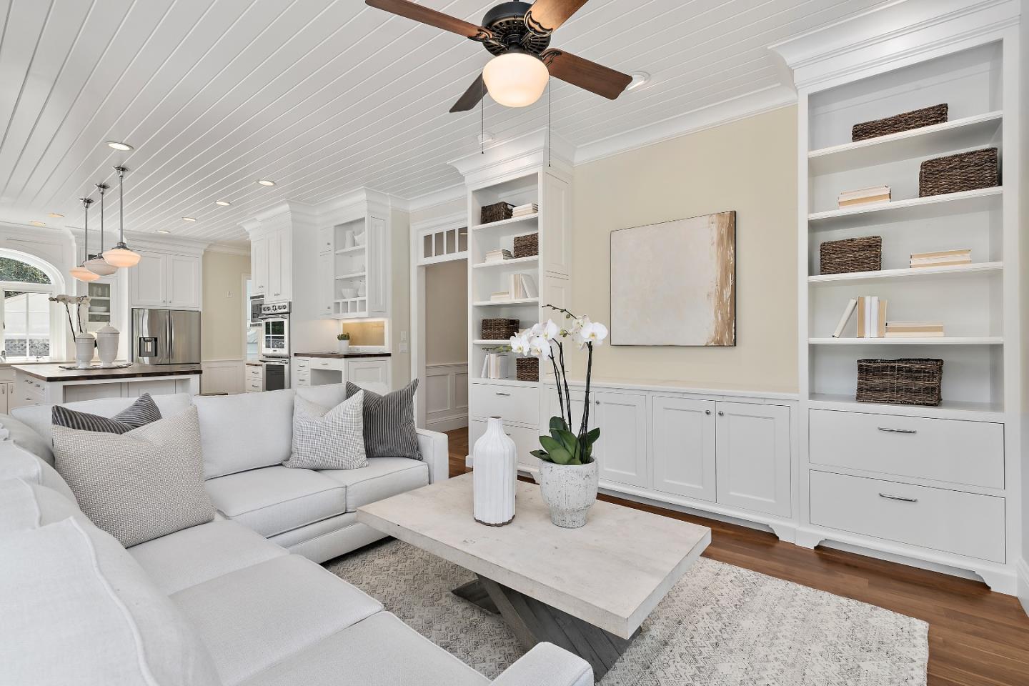 Detail Gallery Image 11 of 28 For 161 Primrose Way, Palo Alto,  CA 94303 - 5 Beds | 4/1 Baths