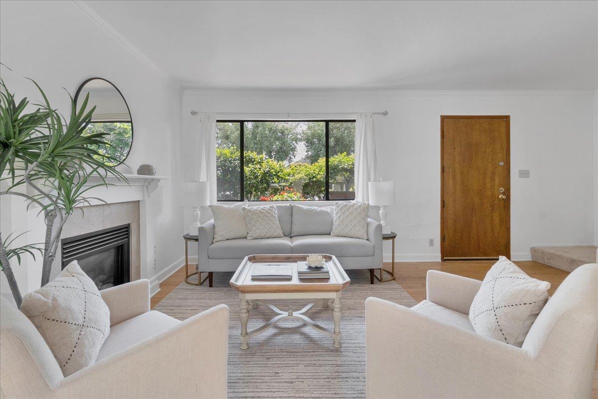 Detail Gallery Image 12 of 42 For 521 Wilkes Cir, Santa Cruz,  CA 95060 - 2 Beds | 1/1 Baths