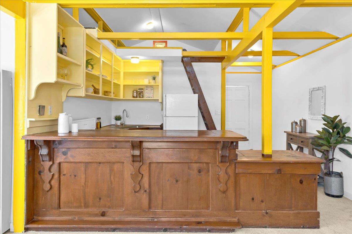 Detail Gallery Image 32 of 42 For 521 Wilkes Cir, Santa Cruz,  CA 95060 - 2 Beds | 1/1 Baths