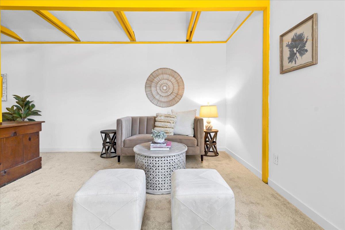 Detail Gallery Image 36 of 42 For 521 Wilkes Cir, Santa Cruz,  CA 95060 - 2 Beds | 1/1 Baths