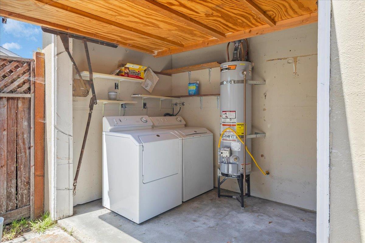 Detail Gallery Image 38 of 42 For 521 Wilkes Cir, Santa Cruz,  CA 95060 - 2 Beds | 1/1 Baths