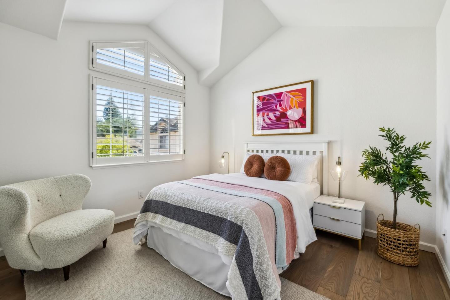 Detail Gallery Image 16 of 26 For 4173 El Camino Real #35,  Palo Alto,  CA 94306 - 3 Beds | 3/1 Baths