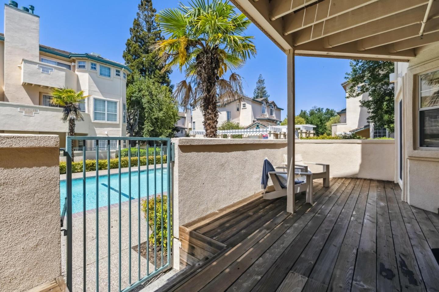 Detail Gallery Image 21 of 26 For 4173 El Camino Real #35,  Palo Alto,  CA 94306 - 3 Beds | 3/1 Baths