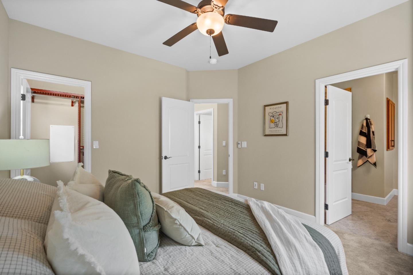 Detail Gallery Image 22 of 53 For 427 Willow Glen Way, San Jose,  CA 95125 - 3 Beds | 2/1 Baths