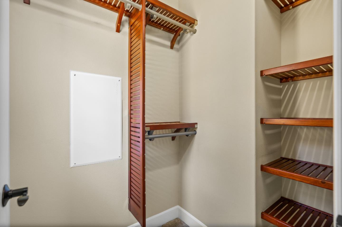 Detail Gallery Image 23 of 53 For 427 Willow Glen Way, San Jose,  CA 95125 - 3 Beds | 2/1 Baths