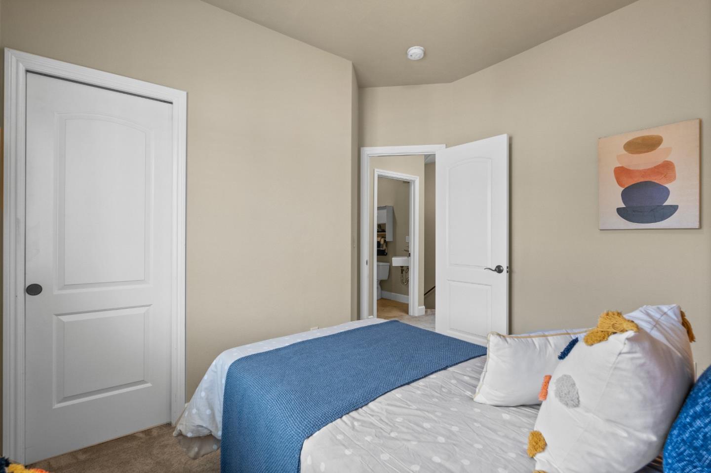 Detail Gallery Image 27 of 53 For 427 Willow Glen Way, San Jose,  CA 95125 - 3 Beds | 2/1 Baths