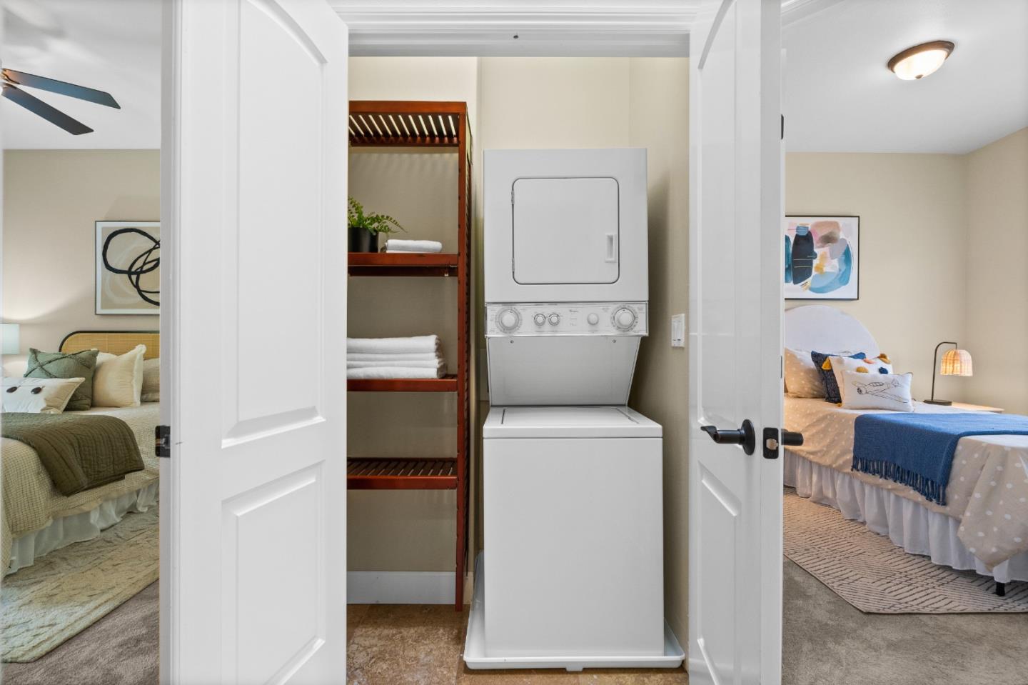 Detail Gallery Image 31 of 53 For 427 Willow Glen Way, San Jose,  CA 95125 - 3 Beds | 2/1 Baths