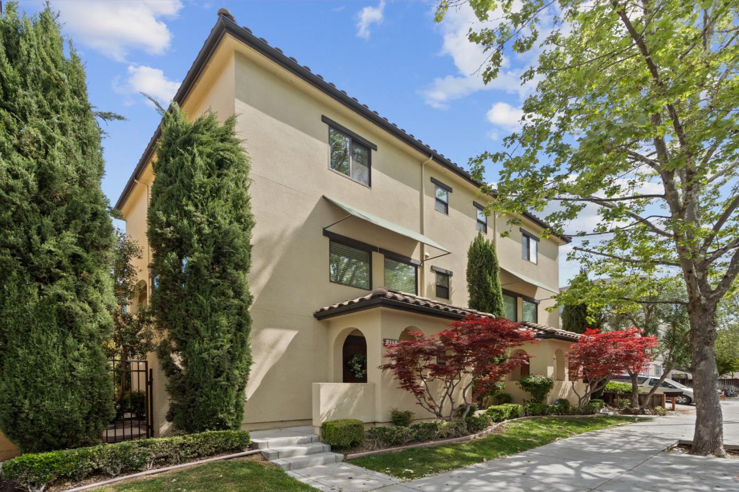 Detail Gallery Image 38 of 53 For 427 Willow Glen Way, San Jose,  CA 95125 - 3 Beds | 2/1 Baths