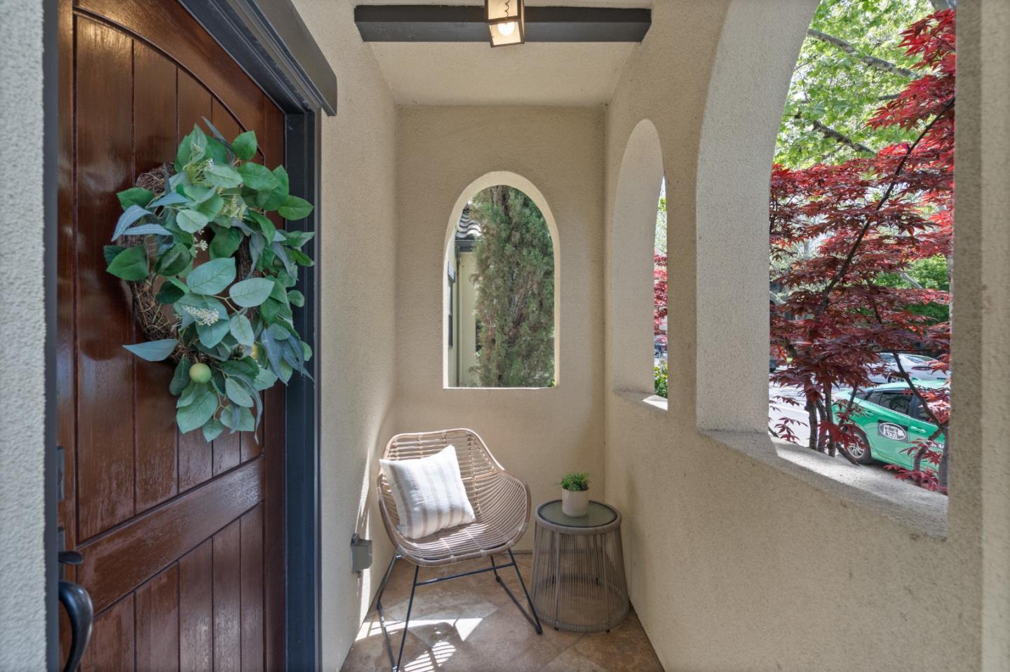 Detail Gallery Image 5 of 53 For 427 Willow Glen Way, San Jose,  CA 95125 - 3 Beds | 2/1 Baths