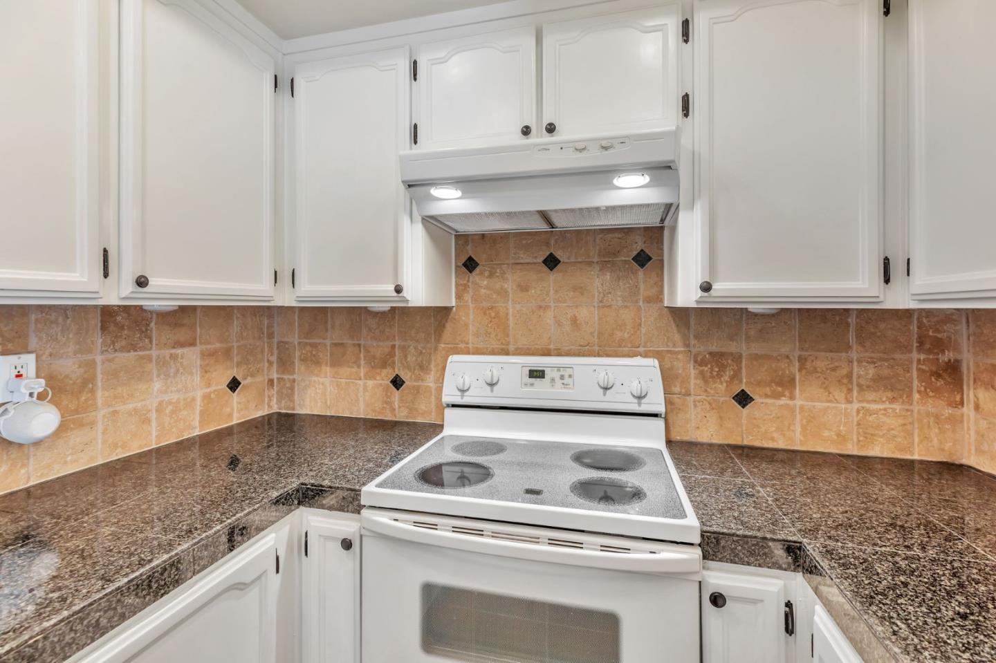 Detail Gallery Image 16 of 55 For 15173 Yosemite Way, Morgan Hill,  CA 95037 - 2 Beds | 2 Baths