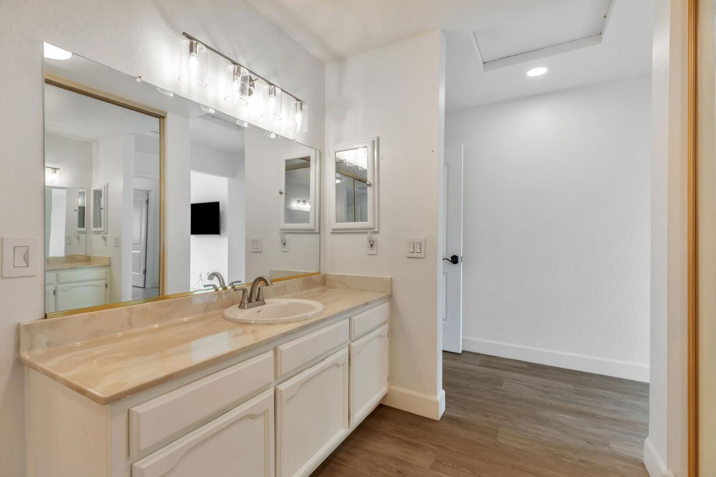 Detail Gallery Image 36 of 55 For 15173 Yosemite Way, Morgan Hill,  CA 95037 - 2 Beds | 2 Baths