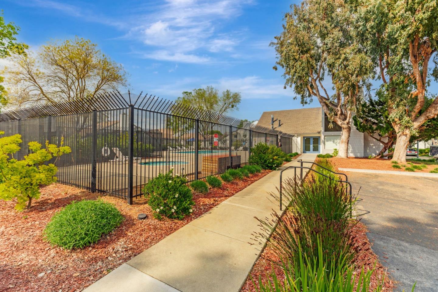 Detail Gallery Image 47 of 55 For 15173 Yosemite Way, Morgan Hill,  CA 95037 - 2 Beds | 2 Baths