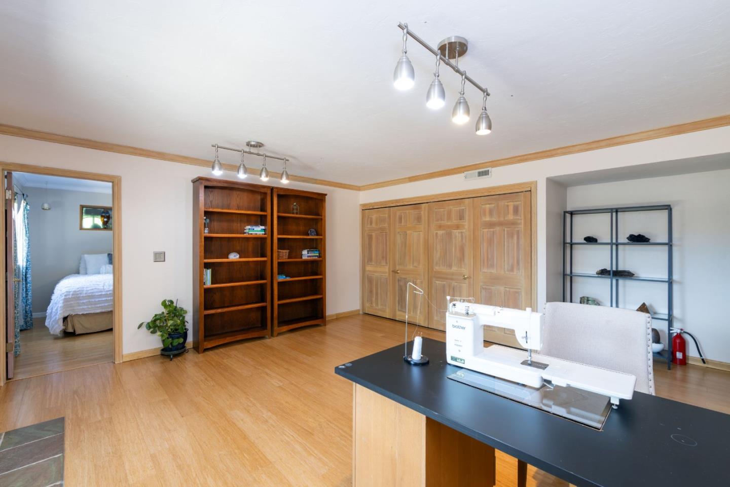 Detail Gallery Image 13 of 41 For 646 Blue Ridge Dr, Boulder Creek,  CA 95006 - 3 Beds | 2 Baths