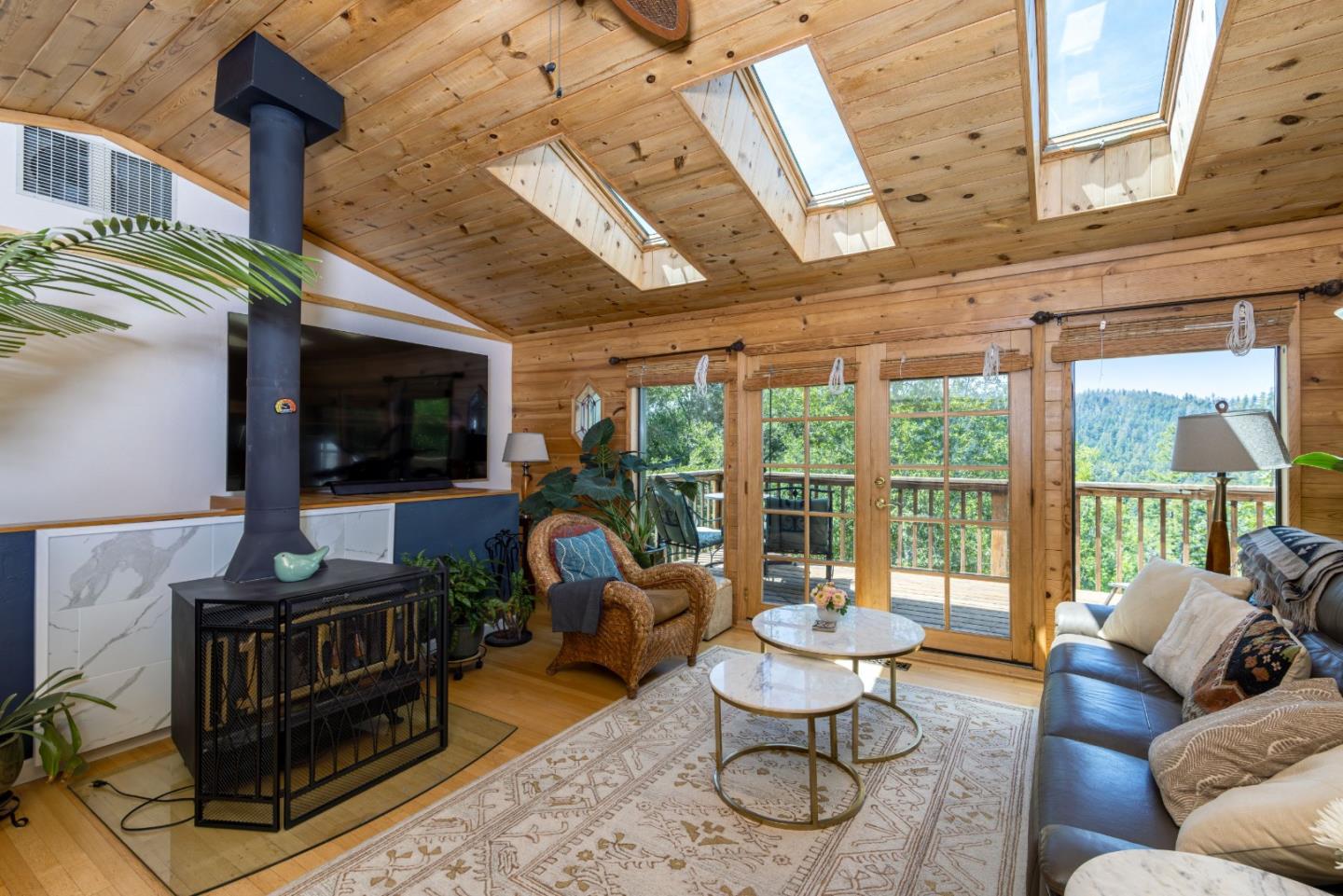 Detail Gallery Image 3 of 41 For 646 Blue Ridge Dr, Boulder Creek,  CA 95006 - 3 Beds | 2 Baths