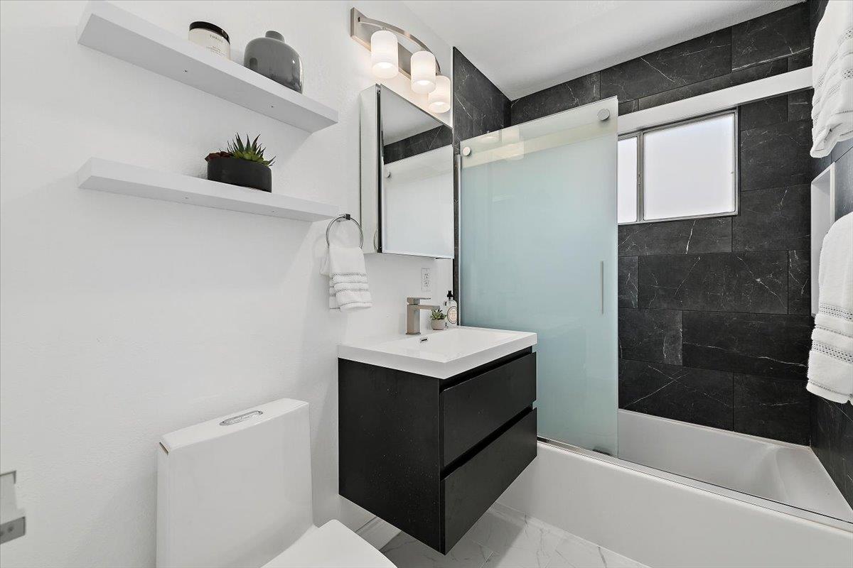 Detail Gallery Image 11 of 16 For 3081 Manda Dr, San Jose,  CA 95124 - 3 Beds | 2 Baths