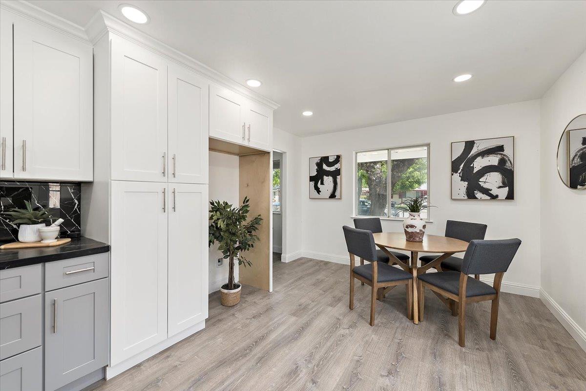 Detail Gallery Image 6 of 16 For 3081 Manda Dr, San Jose,  CA 95124 - 3 Beds | 2 Baths
