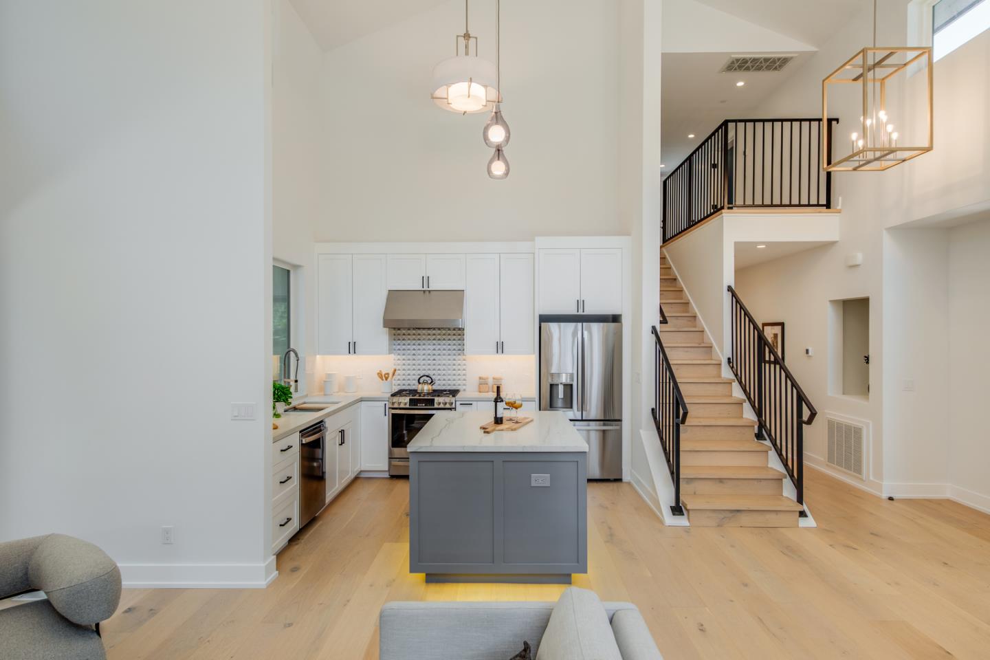 Detail Gallery Image 12 of 80 For 846 Portola Rd, Portola Valley,  CA 94028 - 3 Beds | 4/1 Baths