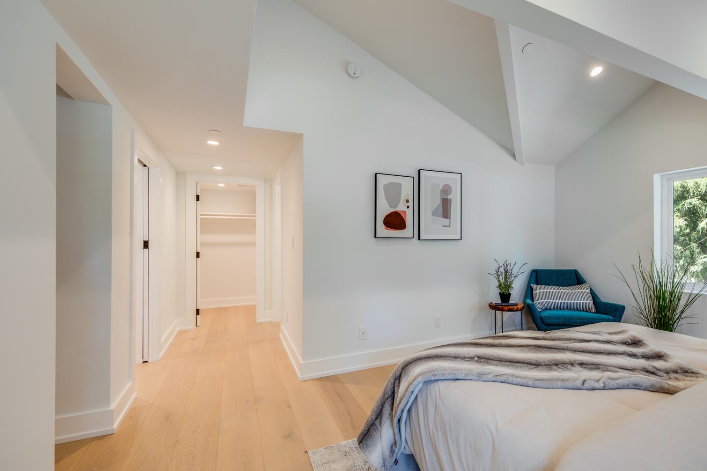 Detail Gallery Image 54 of 80 For 846 Portola Rd, Portola Valley,  CA 94028 - 3 Beds | 4/1 Baths