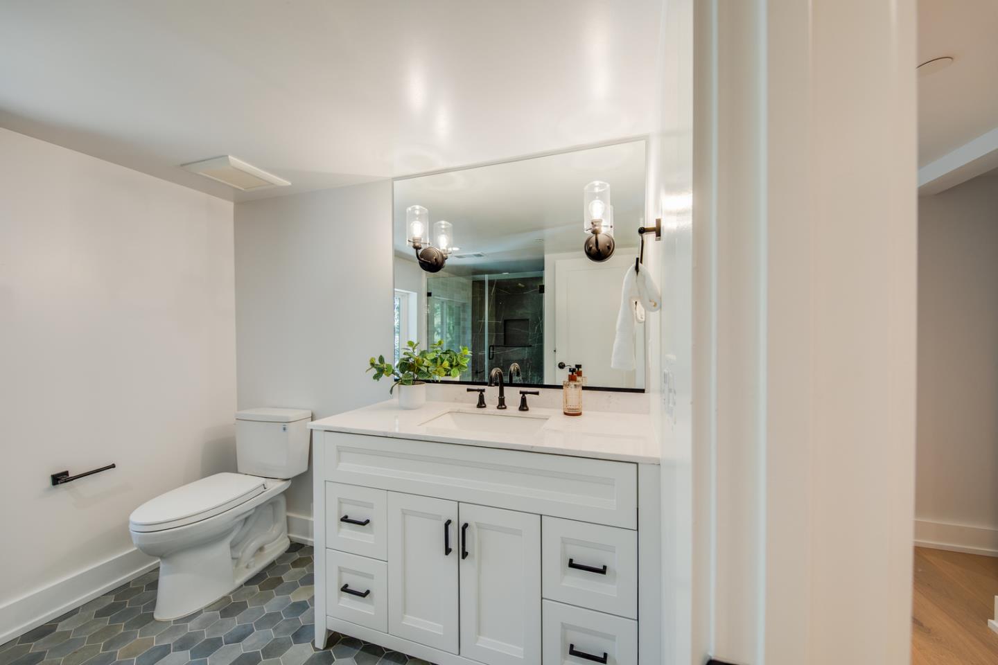 Detail Gallery Image 56 of 80 For 846 Portola Rd, Portola Valley,  CA 94028 - 3 Beds | 4/1 Baths